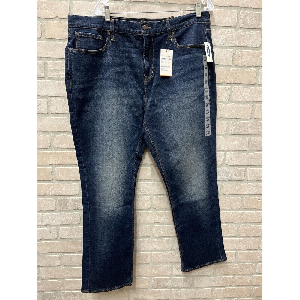 Old Navy denim  Men’s Sz 38/30 Straight fit built-in flex casual activewear NWT